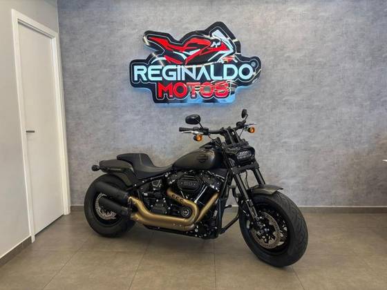 HARLEY-DAVIDSON SOFTAIL FAT BOB 114 